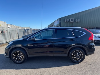Used Honda CR-V 2017 for sale - 78424319: Photo