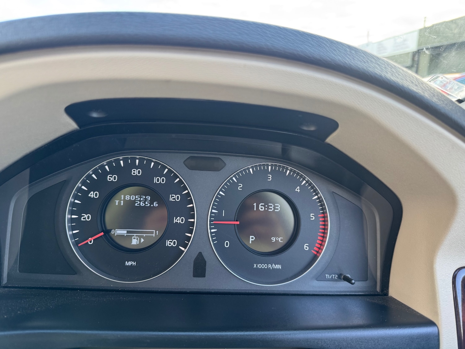Used Volvo XC70 2008 for sale - 76356010: Photo 12