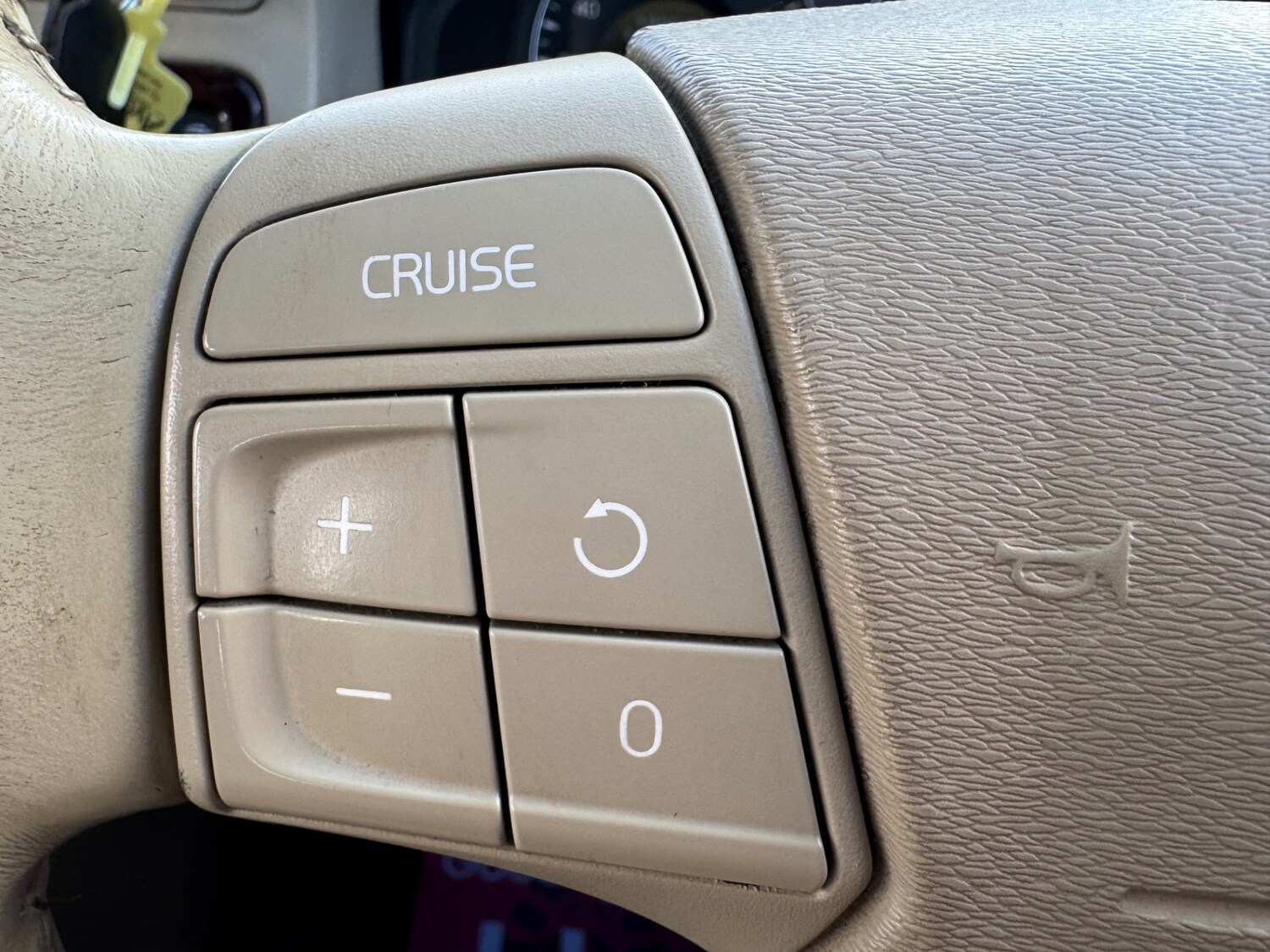 Used Volvo XC70 2008 for sale - 76356010: Photo 20