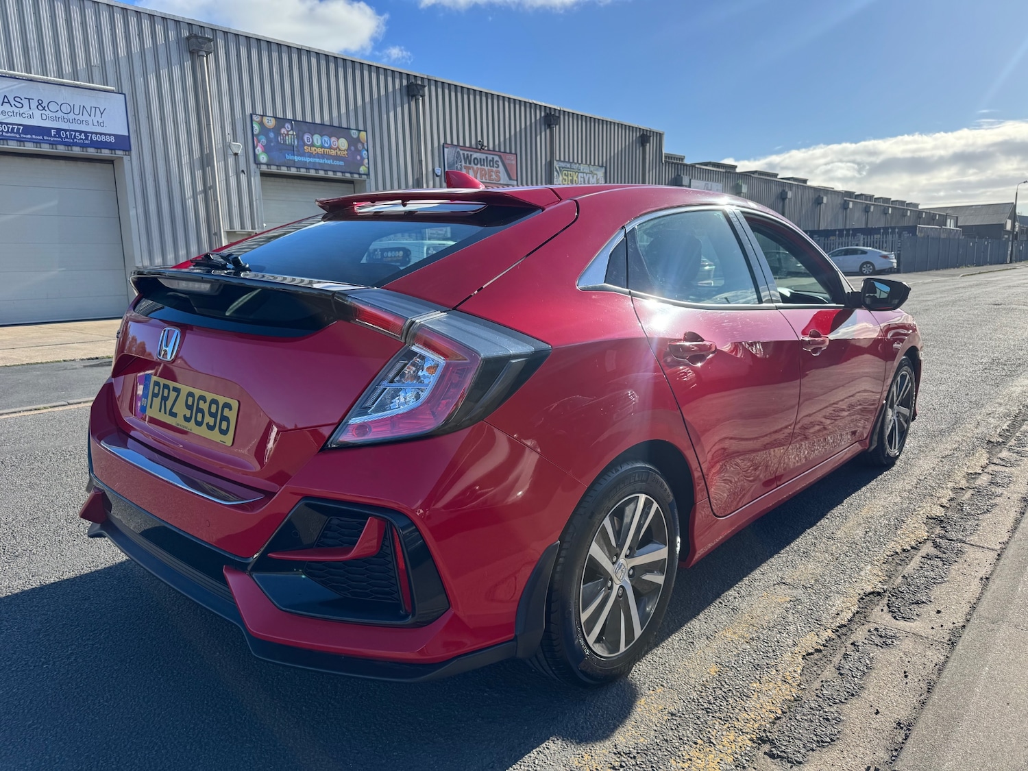 Used Honda Civic 2019 for sale - 76365001: Photo 6