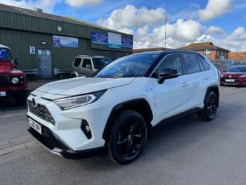 2020 (20) - 2.5 VVT-i Hybrid Dynamic 5dr CVT 2WD