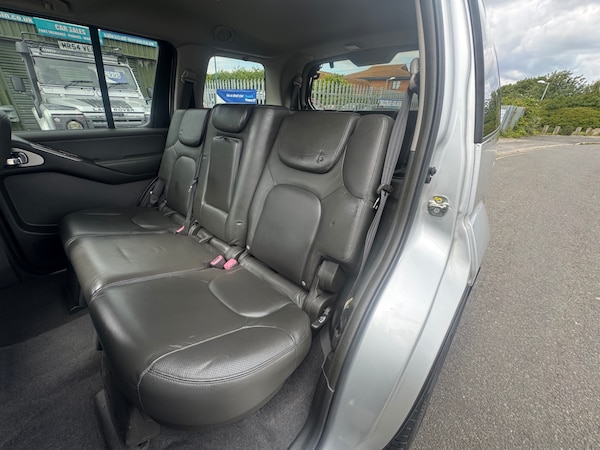 Used Nissan Pathfinder 2005 for sale - 75408224: Photo 11