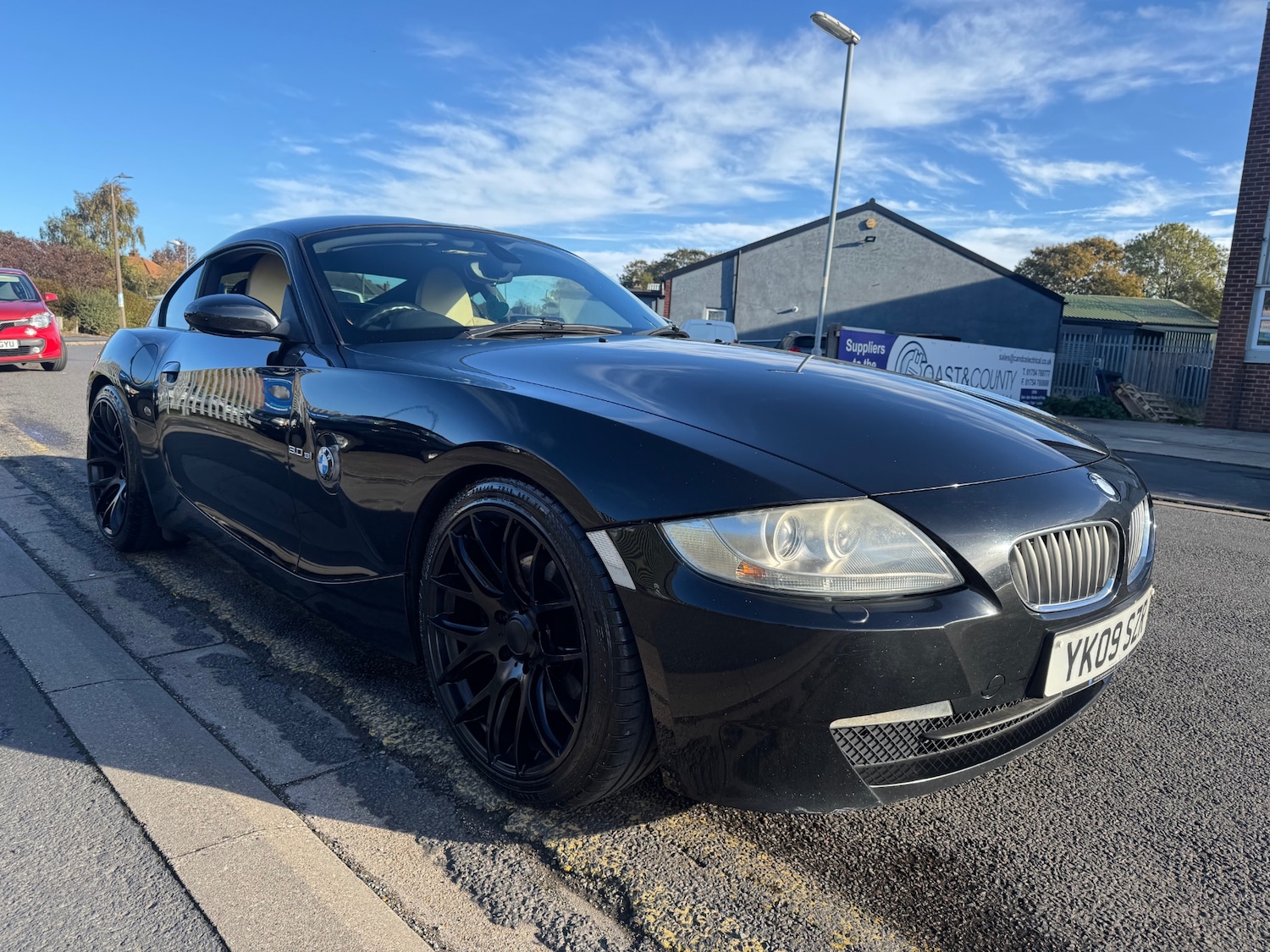 Used BMW Z4 2009 for sale - 76374803: Photo 2