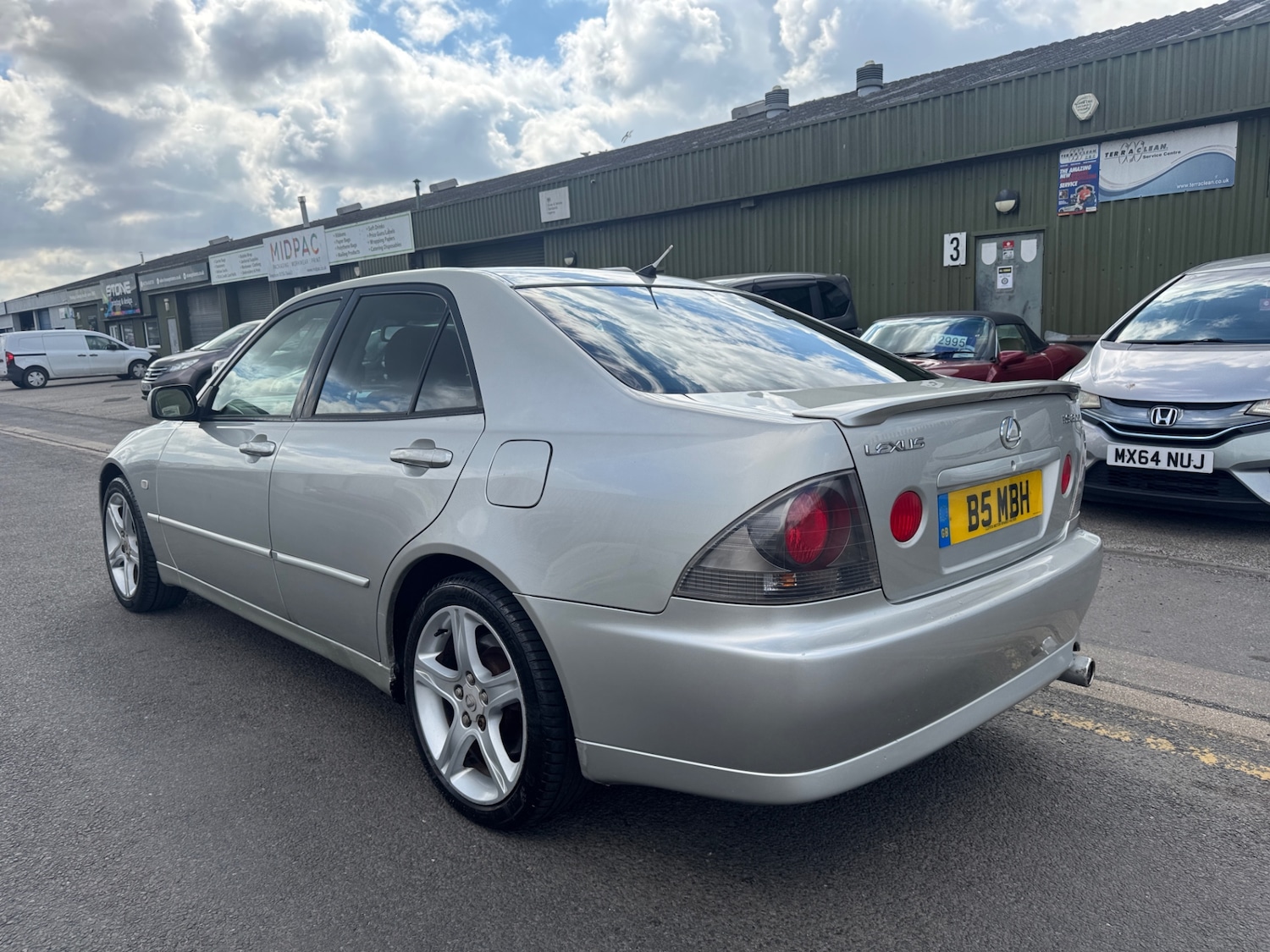 Used Lexus IS 2004 for sale - 78079410: Photo 6