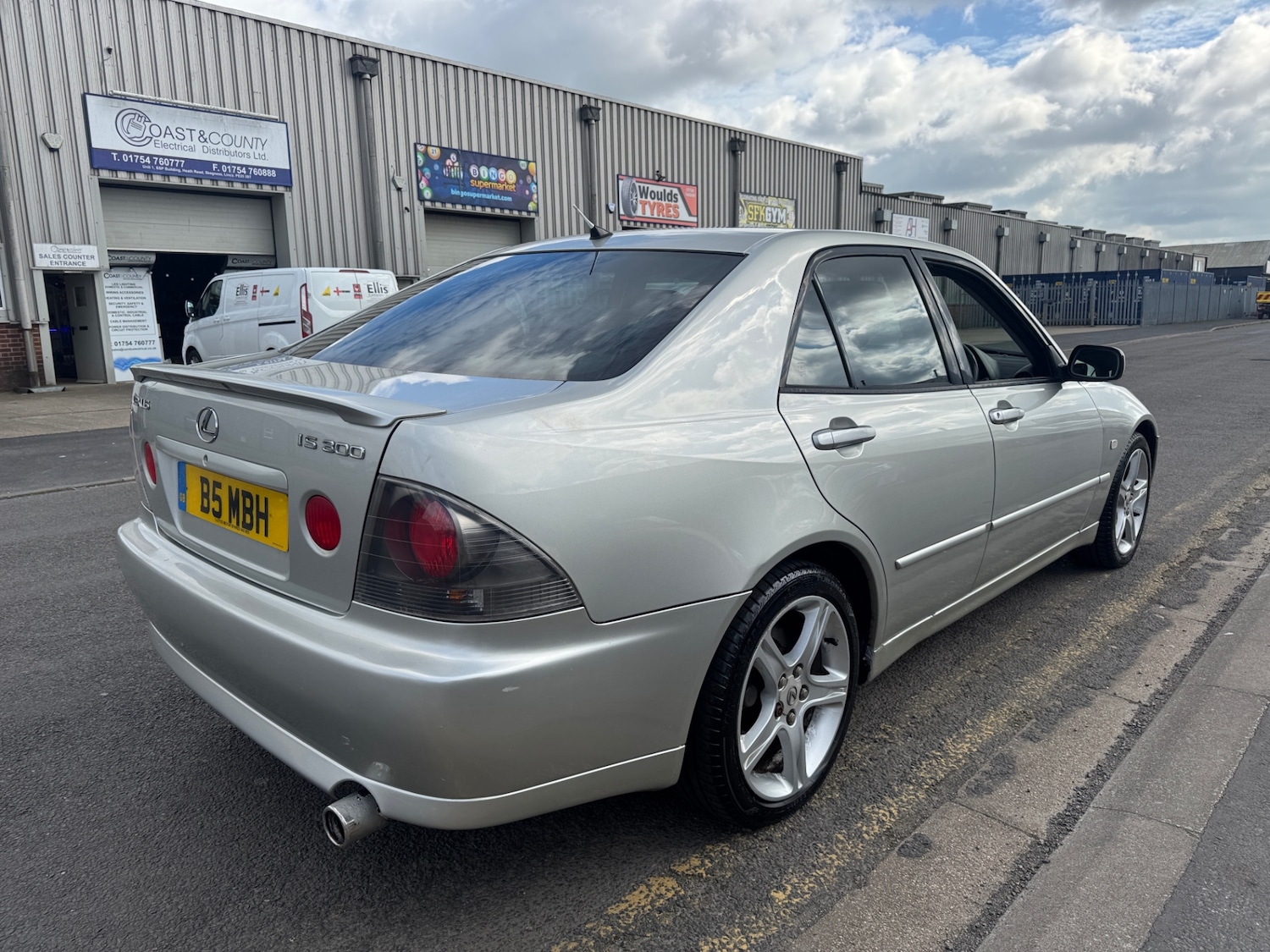 Used Lexus IS 2004 for sale - 78079410: Photo 7