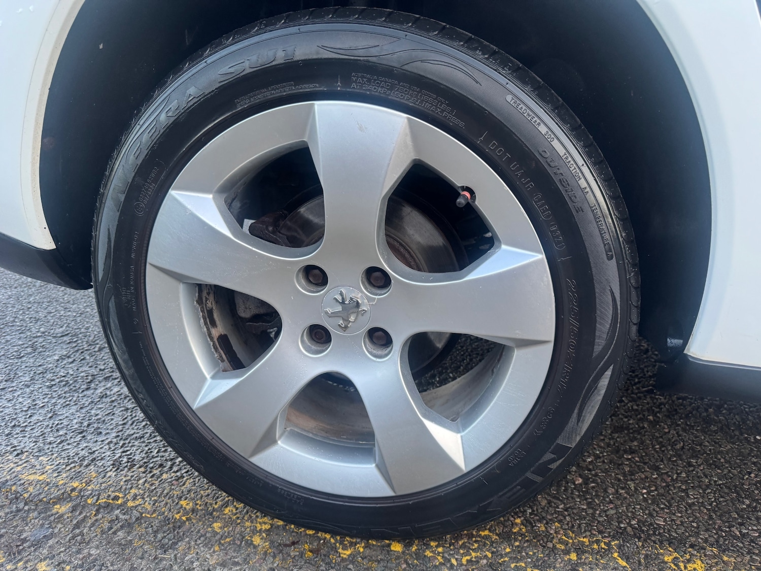 Used Peugeot 3008 2013 for sale - 77241947: Photo 17