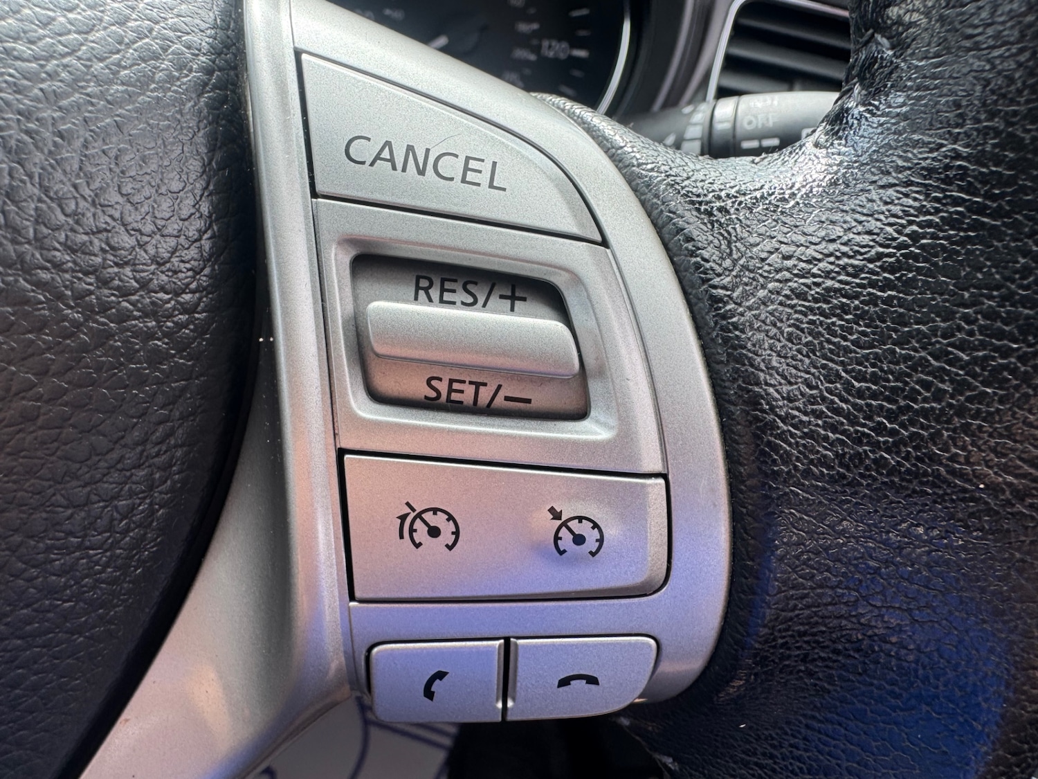 Used Nissan Pulsar 2014 for sale - 75791947: Photo 18