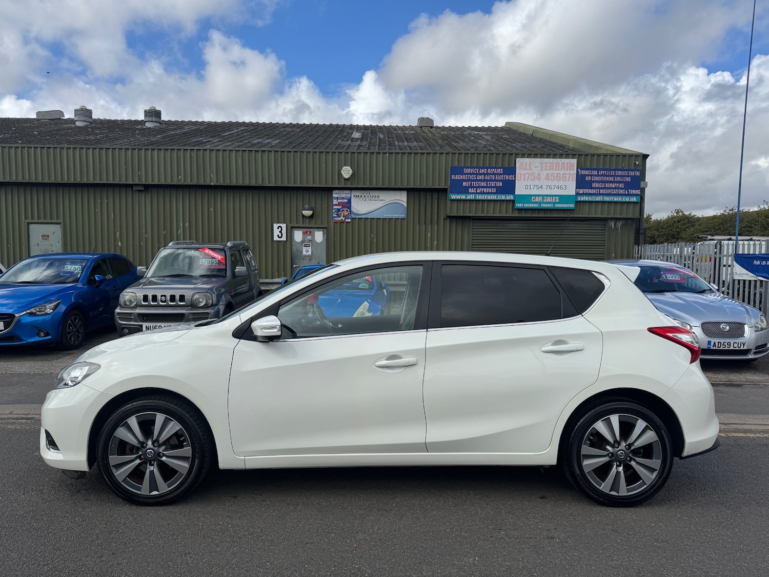 Used Nissan Pulsar 2014 for sale - 75791947: Photo 3