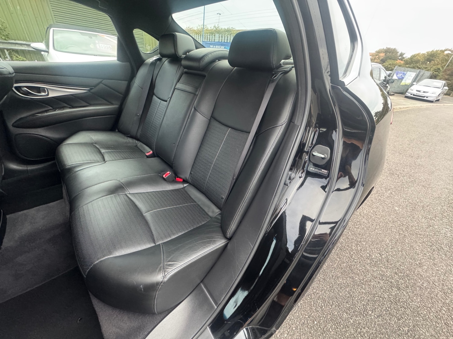 Used Infiniti Q70 2015 for sale - 76148512: Photo 12