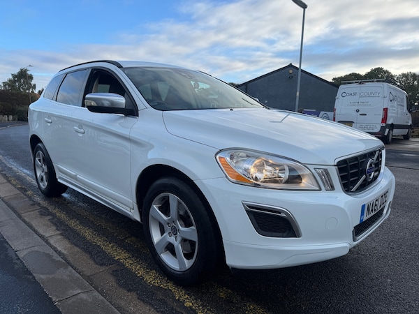 Used Volvo XC60 2011 for sale - 76181455: Photo 2