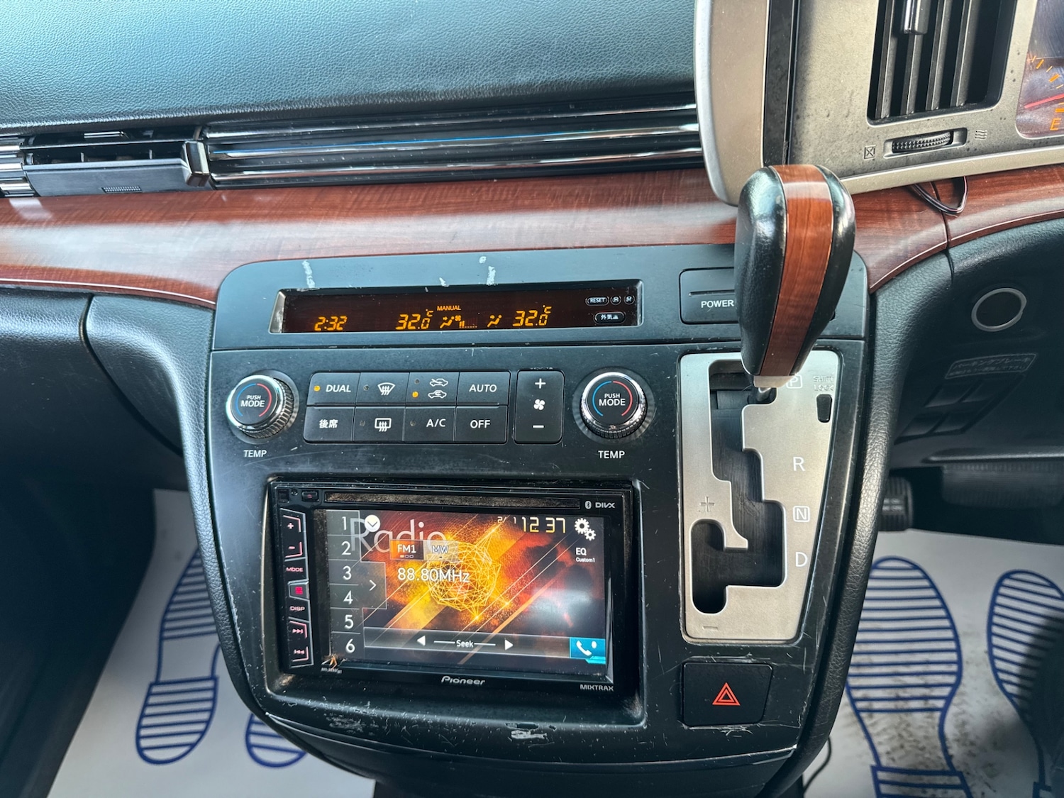 Used Nissan Elgrand 2020 for sale - 77363780: Photo 14