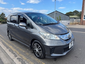 Used Honda Freed 2012 for sale - 79391839: Photo
