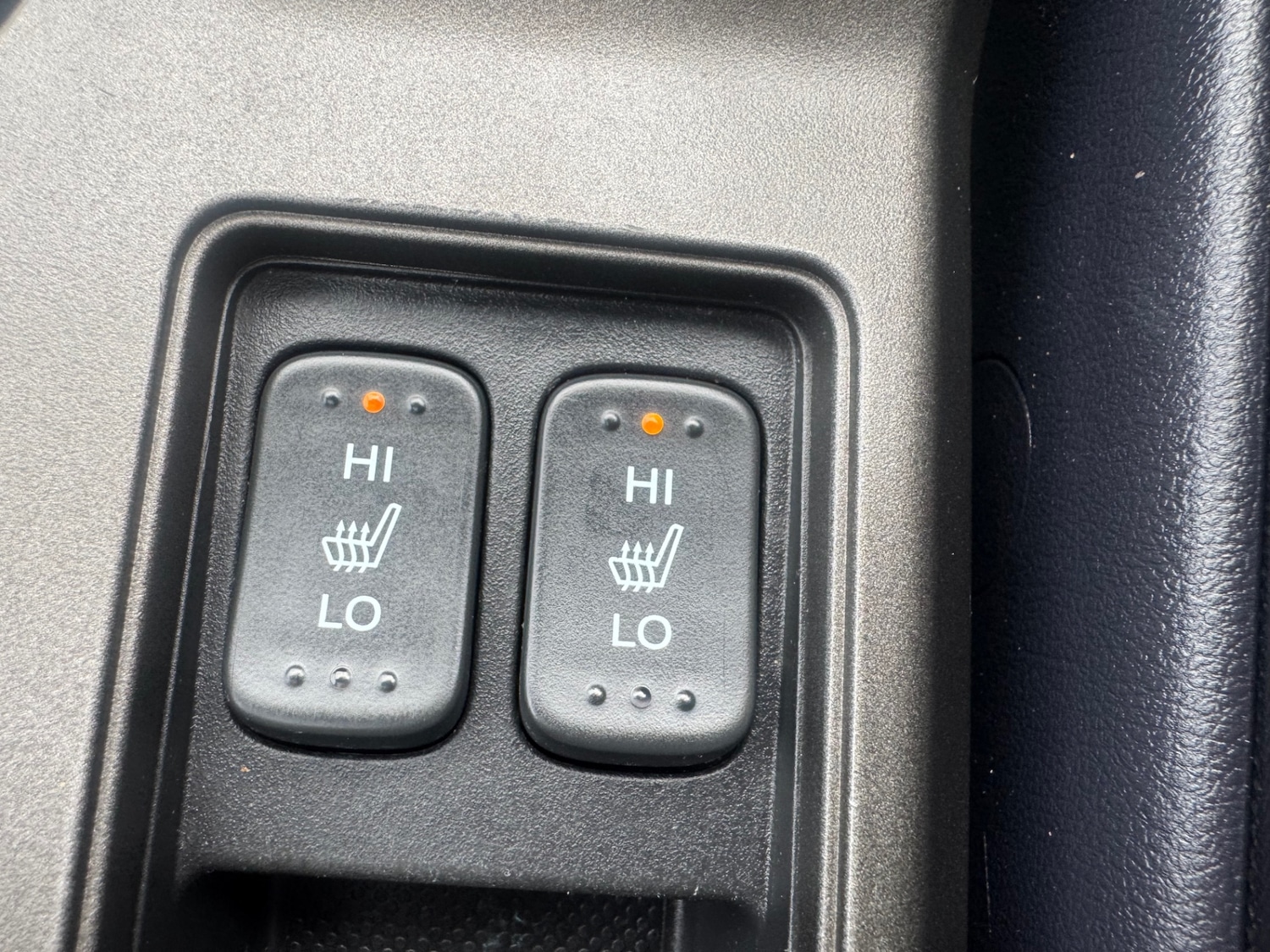 Used Honda CR-V 2012 for sale - 76207347: Photo 17