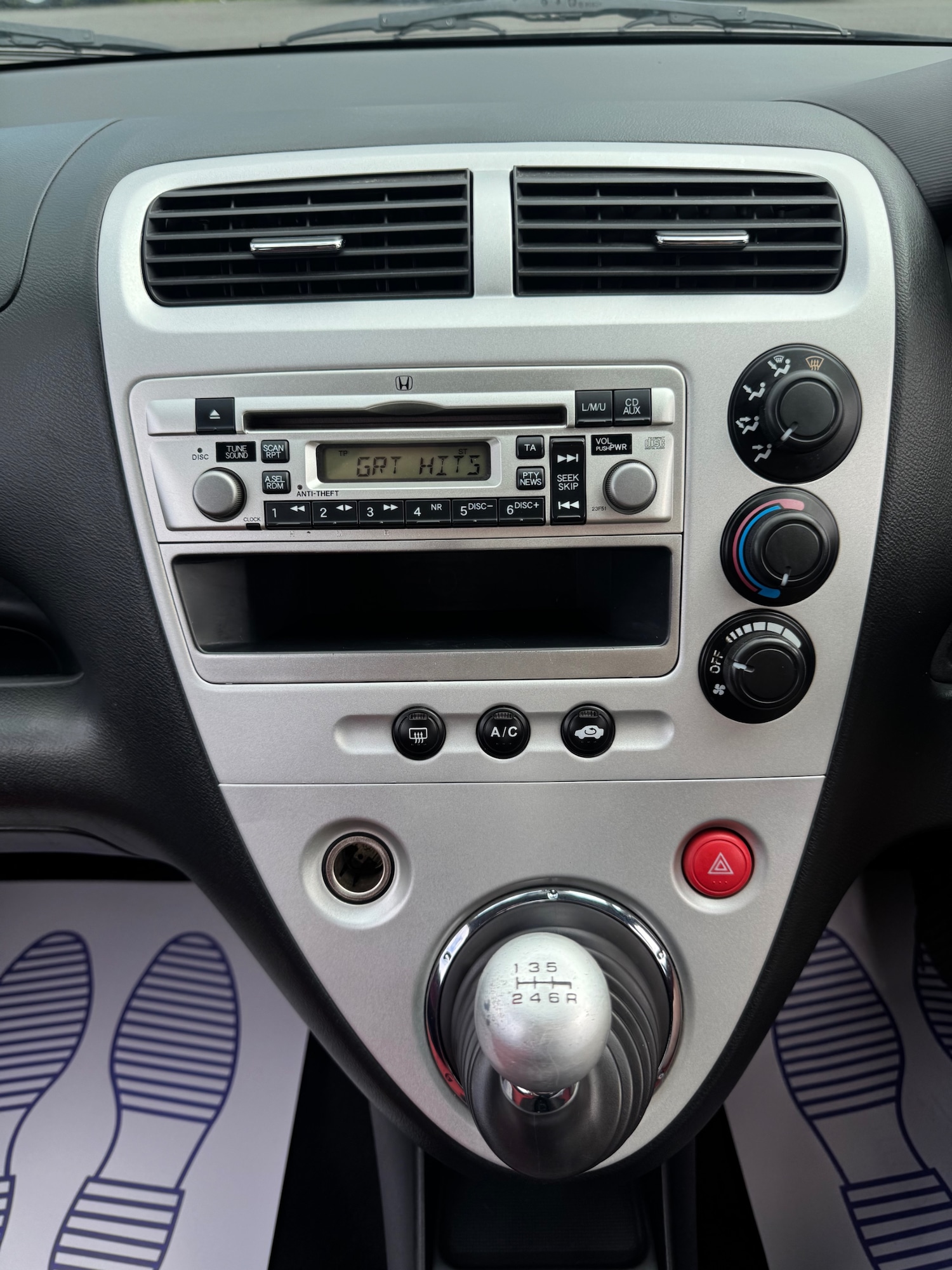 Used Honda Civic 2005 for sale - 78067037: Photo 10