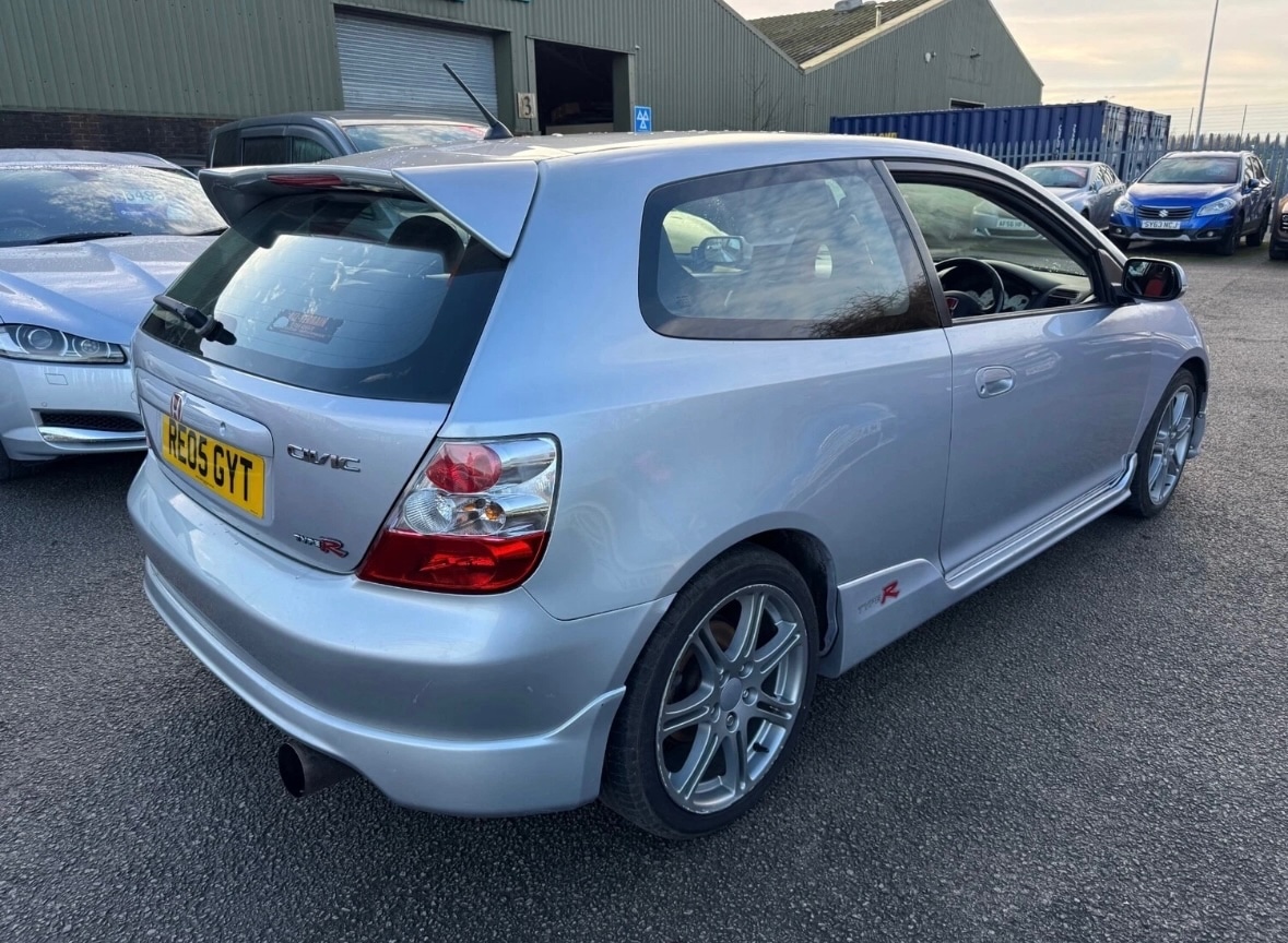 Used Honda Civic 2005 for sale - 78067037: Photo 6