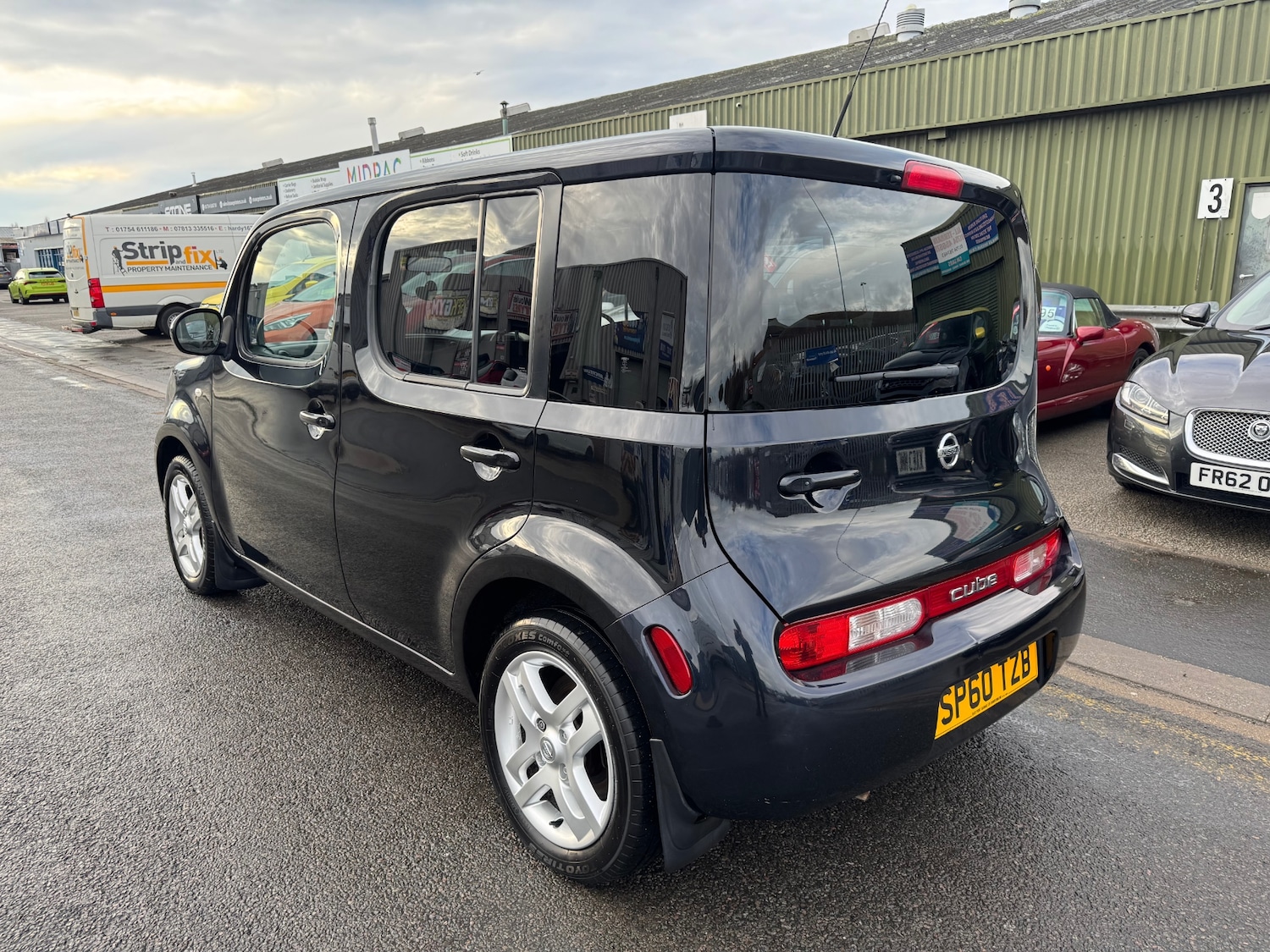 Used Nissan Cube 2010 for sale - 76719102: Photo 6