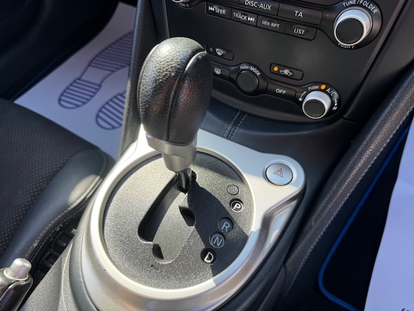 Used Nissan 370 Z 2010 for sale - 75369811: Photo 14