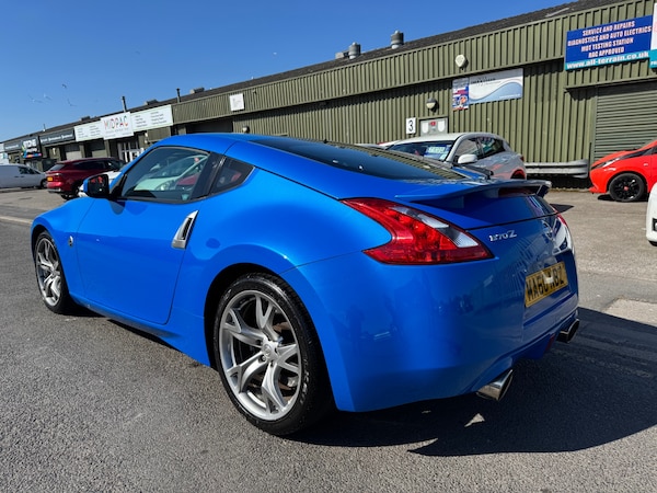 Used Nissan 370 Z 2010 for sale - 75369811: Photo 5