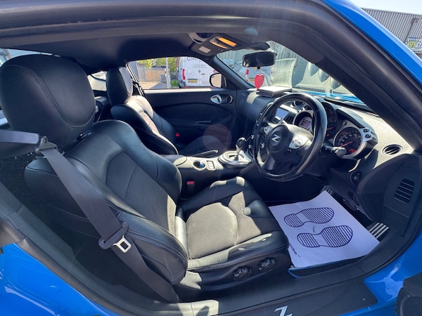 Used Nissan 370 Z 2010 for sale - 75369811: Photo 9