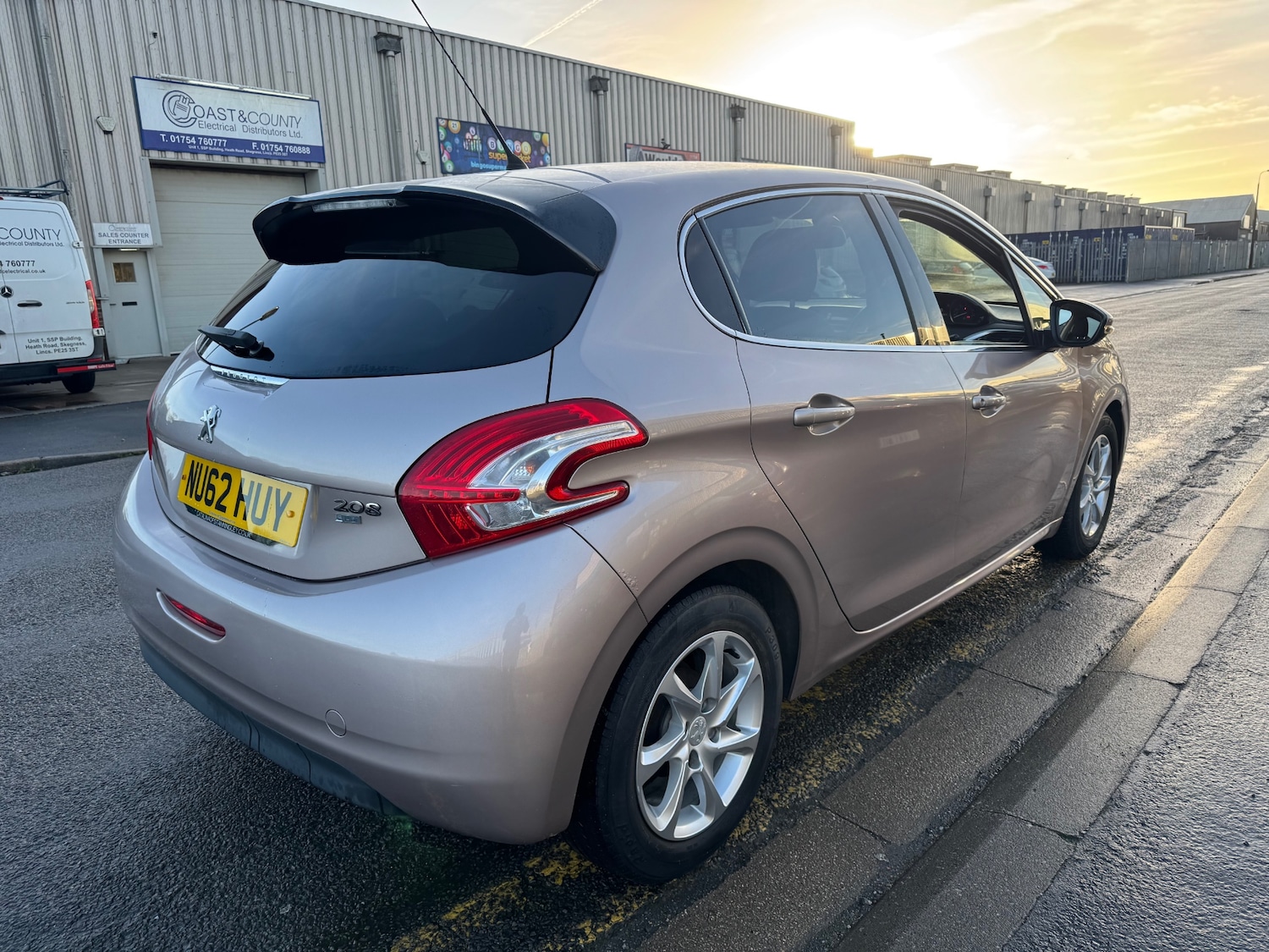 Used Peugeot 208 2012 for sale - 76818045: Photo 7