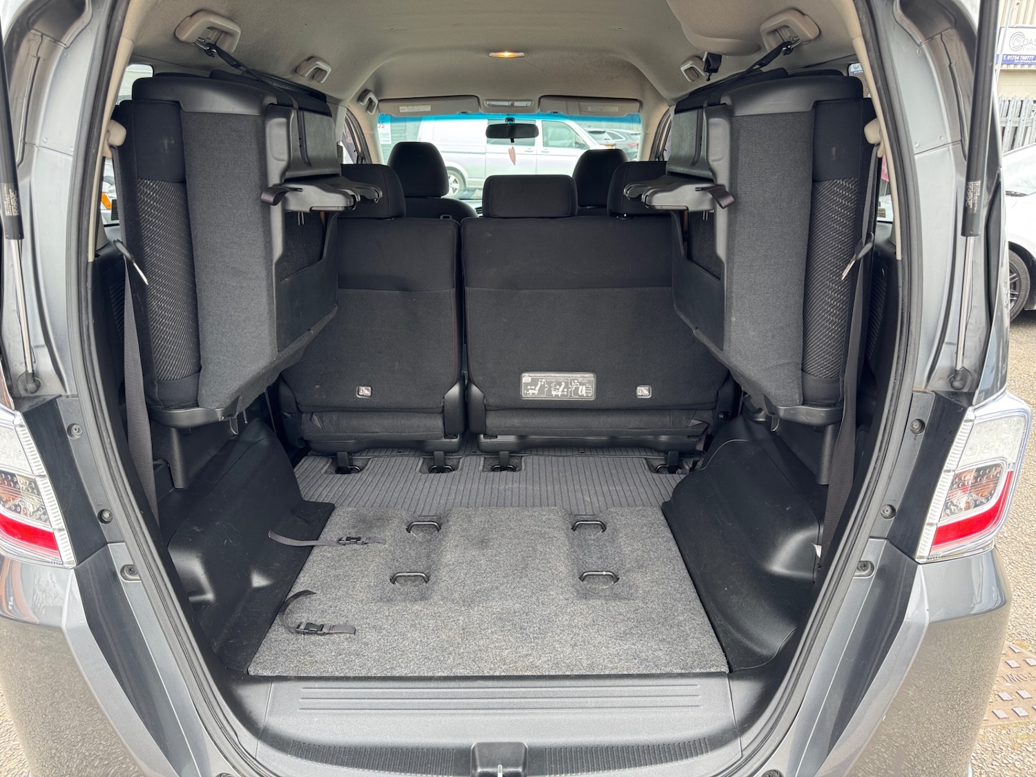 Used Honda Freed 2023 for sale - 77998452: Photo 14