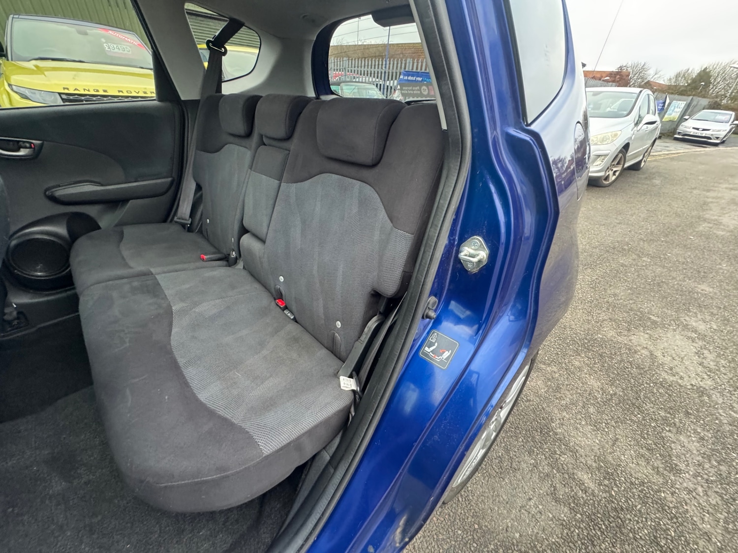 Used Honda Jazz 2009 for sale - 77237231: Photo 12