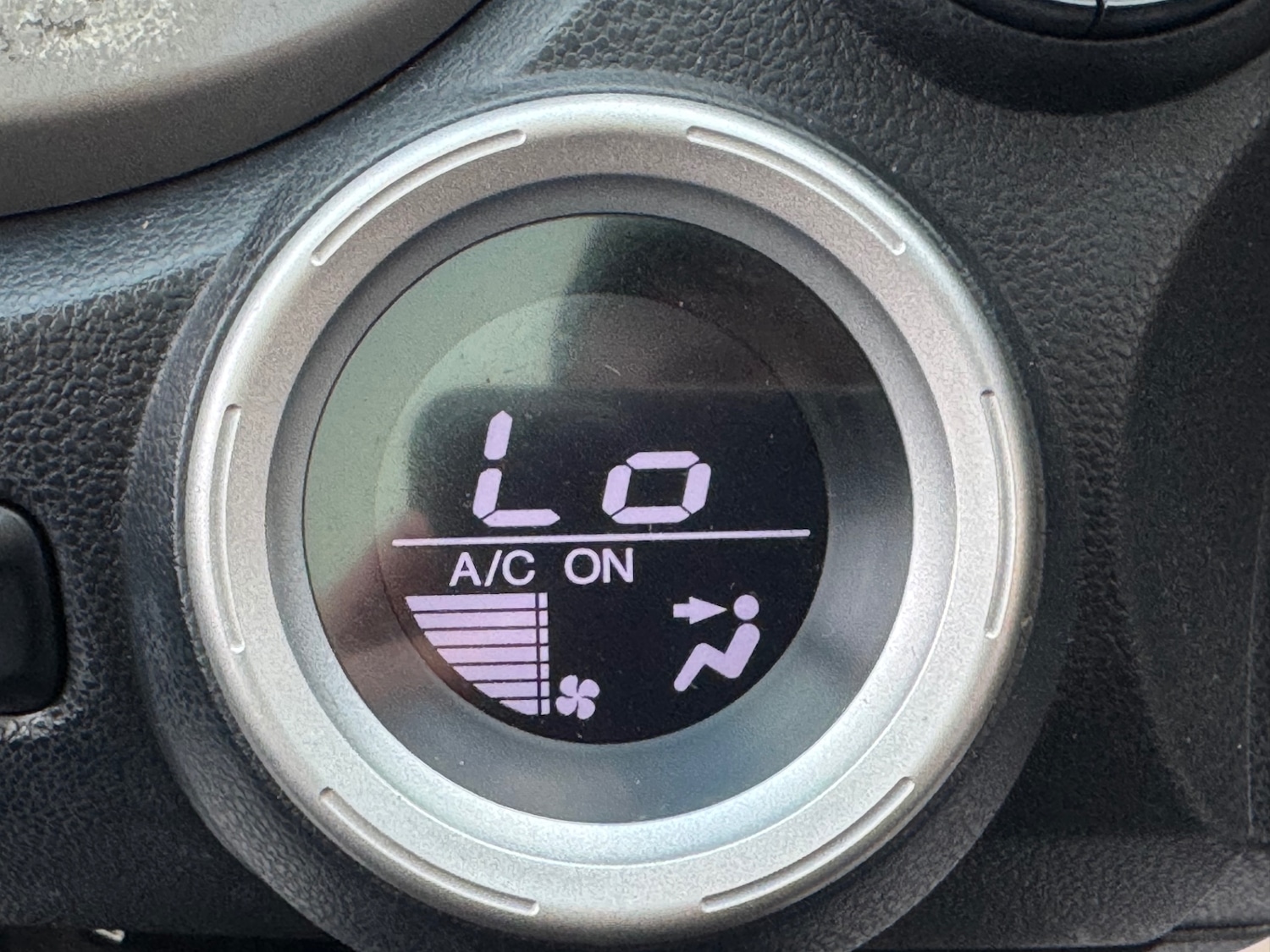 Used Honda Jazz 2009 for sale - 77237231: Photo 16