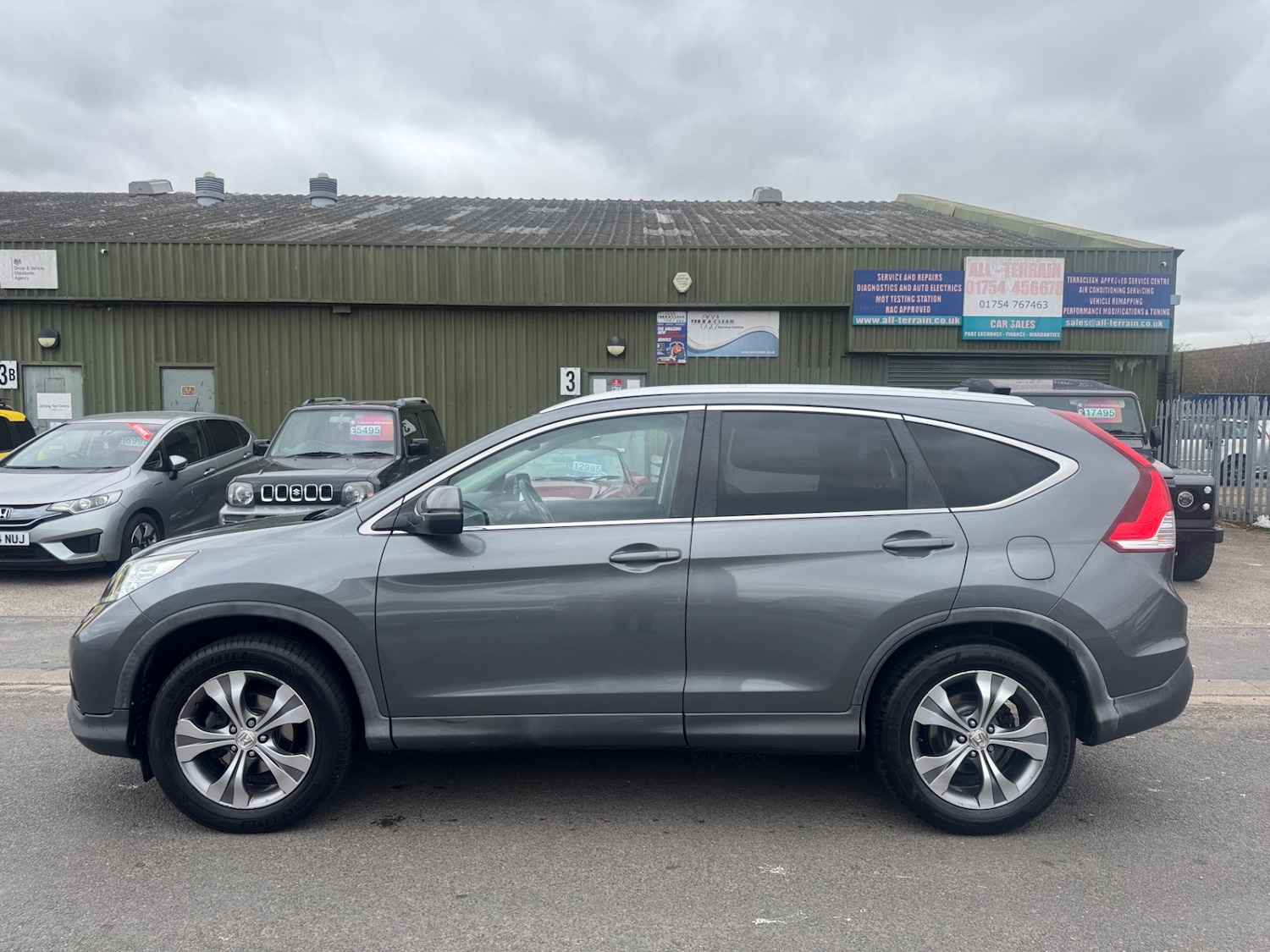 Used Honda CR-V 2015 for sale - 78000509: Photo 4