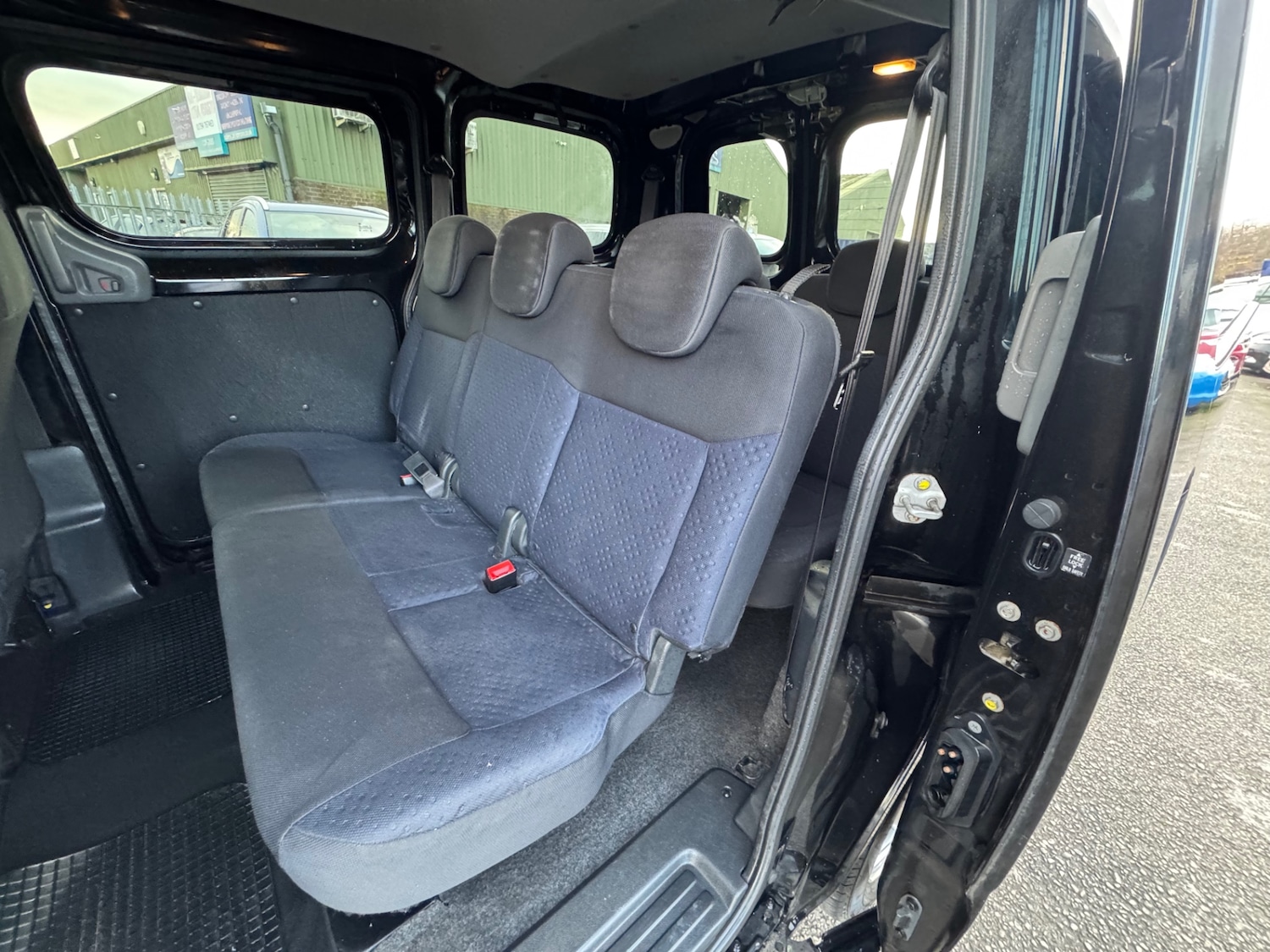 Used Nissan NV200 2012 for sale - 76649506: Photo 11