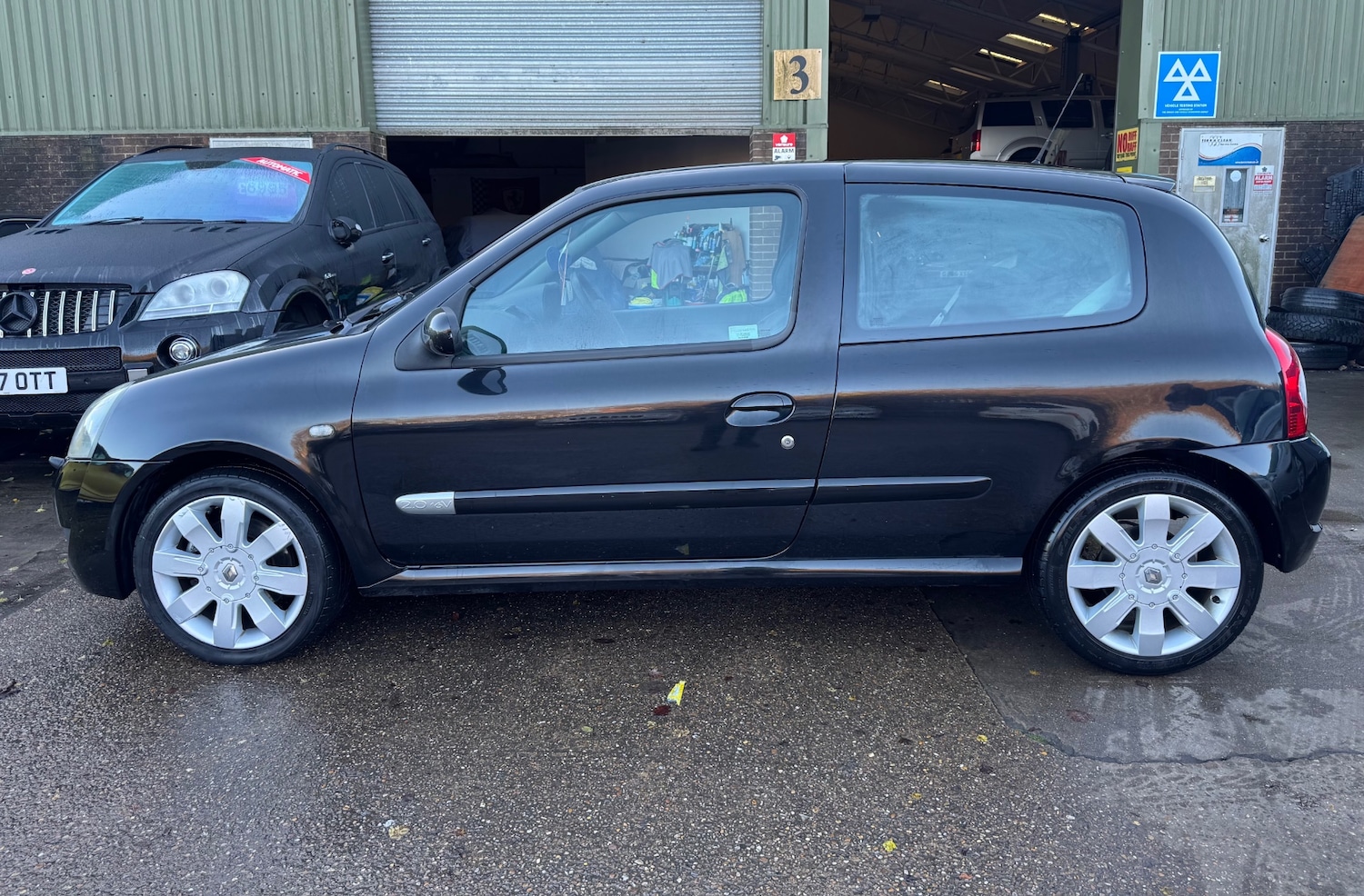 Used Renault Clio 2005 for sale - 76791346: Photo 4