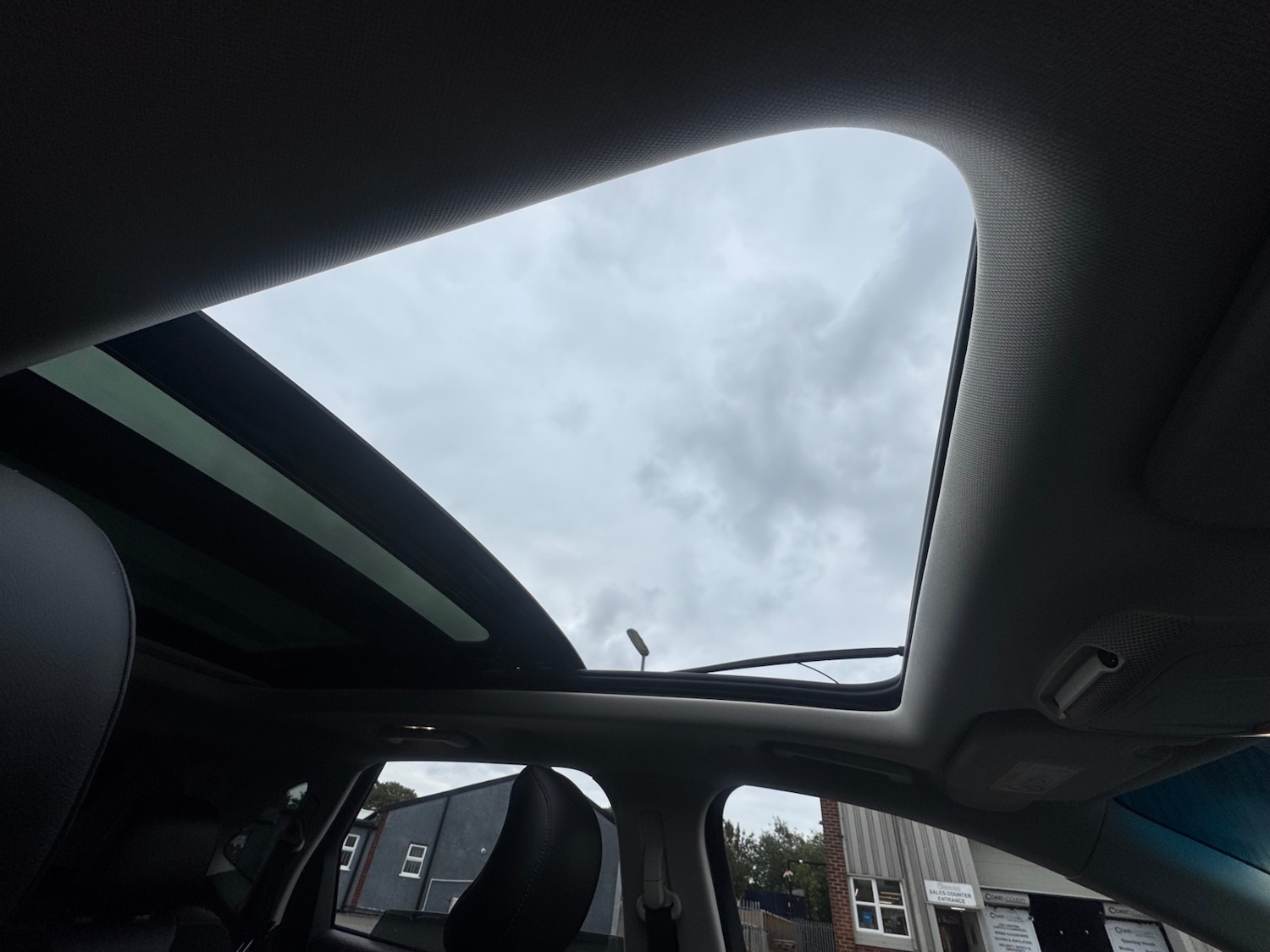 Used Ford Edge 2017 for sale - 76096476: Photo 17