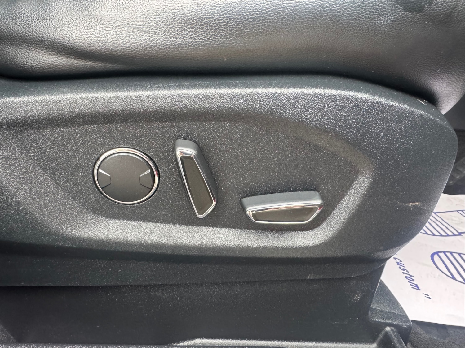 Used Ford Edge 2017 for sale - 76096476: Photo 24