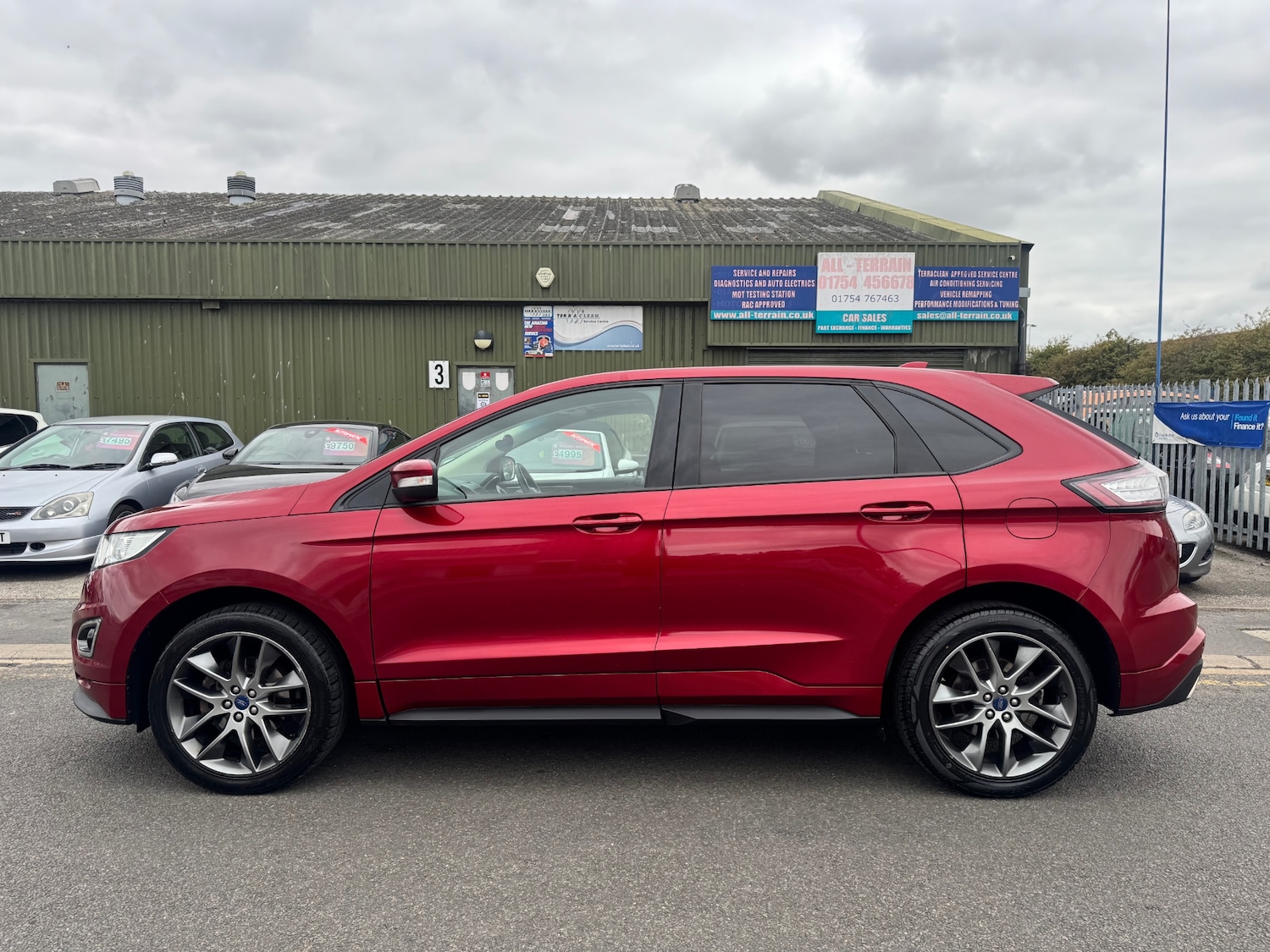 Used Ford Edge 2017 for sale - 76096476: Photo 4