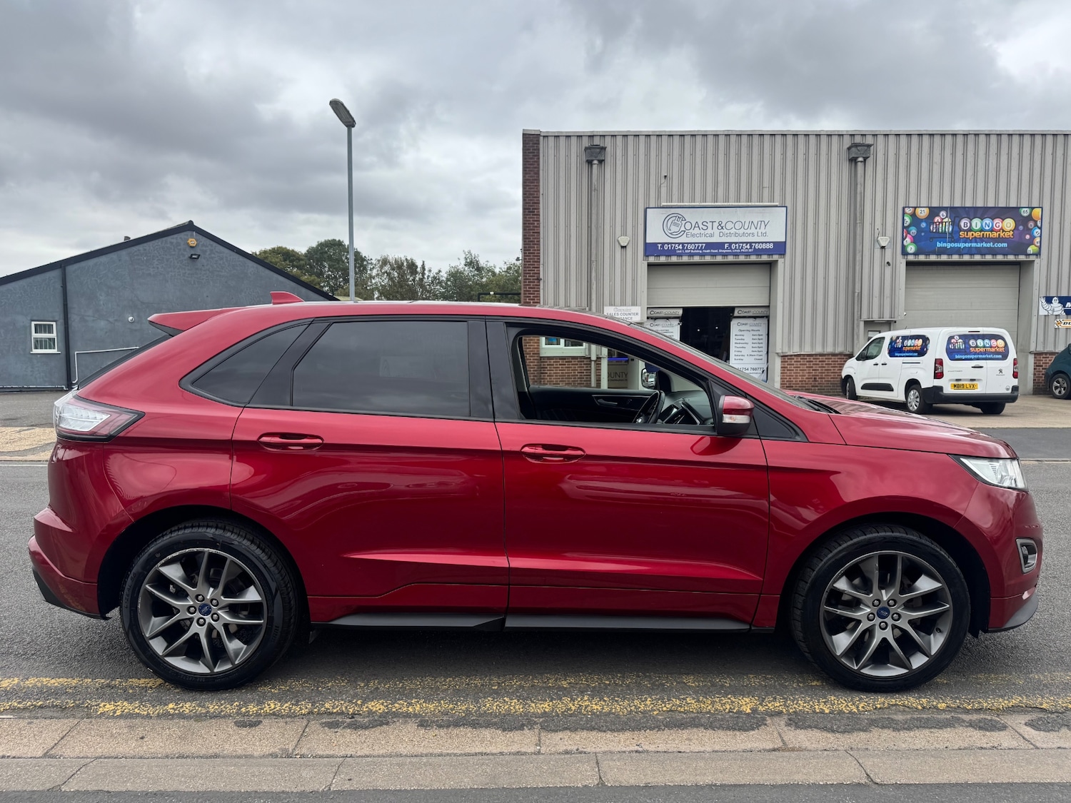 Used Ford Edge 2017 for sale - 76096476: Photo 5