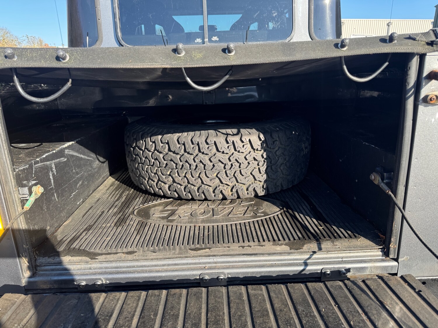 Used Land Rover Defender 2001 for sale - 77934228: Photo 16