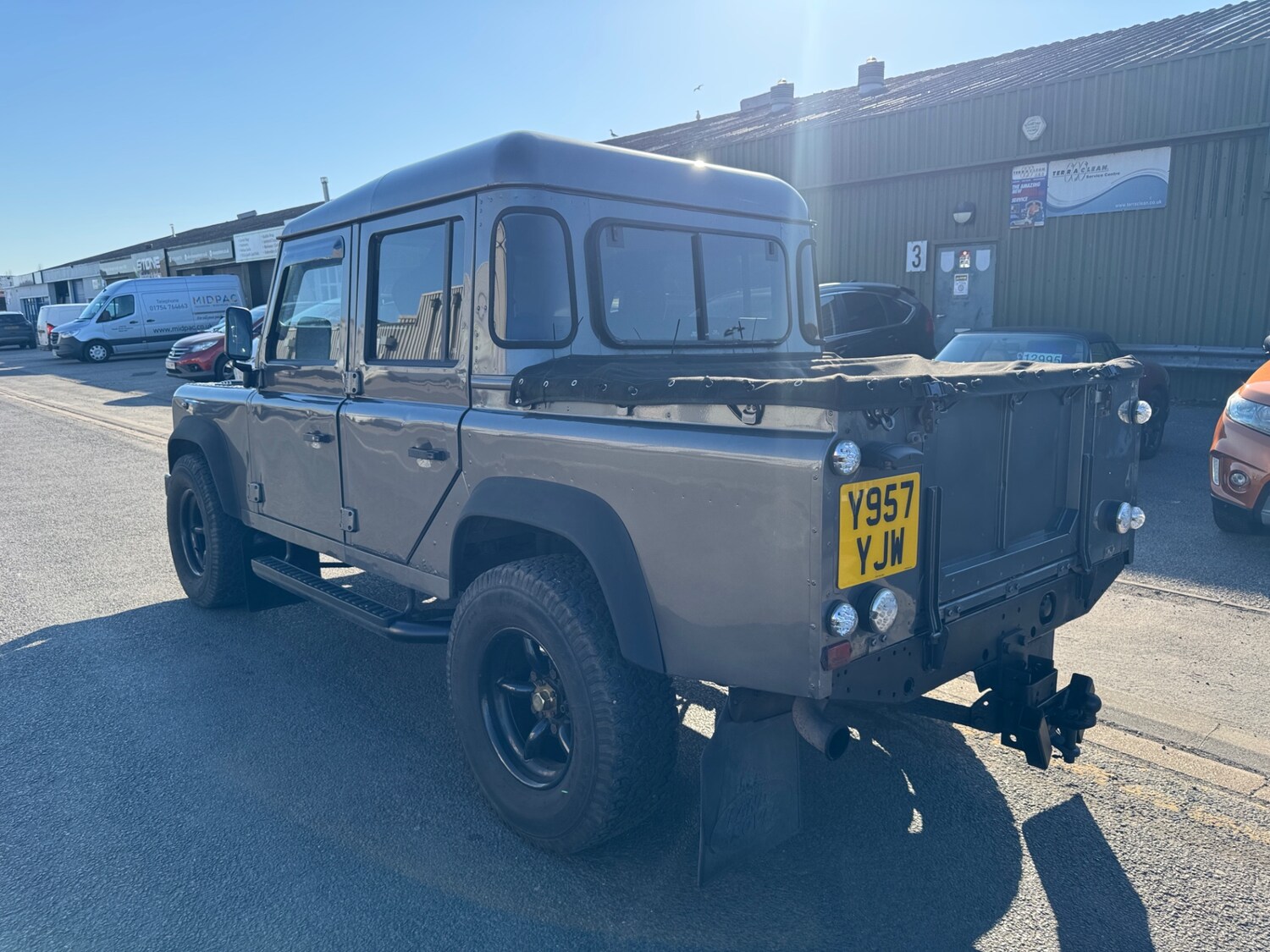 Used Land Rover Defender 2001 for sale - 77934228: Photo 6