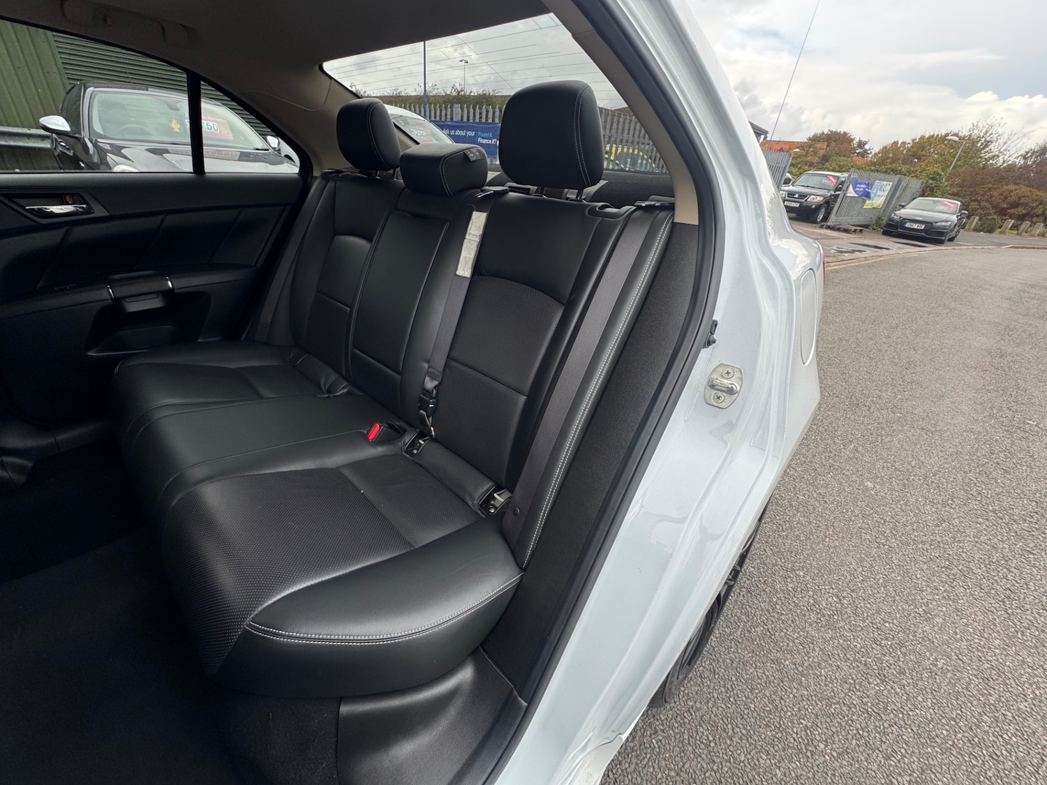 Used Suzuki Kizashi 2013 for sale - 76320636: Photo 11