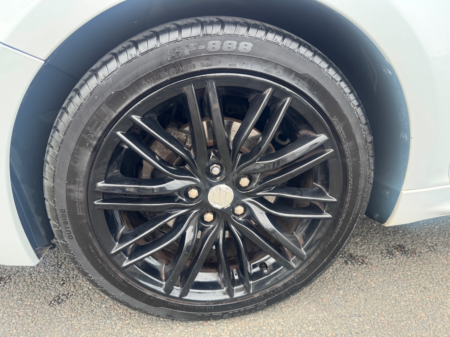 Used Suzuki Kizashi 2013 for sale - 76320636: Photo 21