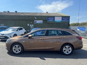 Used Vauxhall Astra 2017 for sale - 79490944: Photo