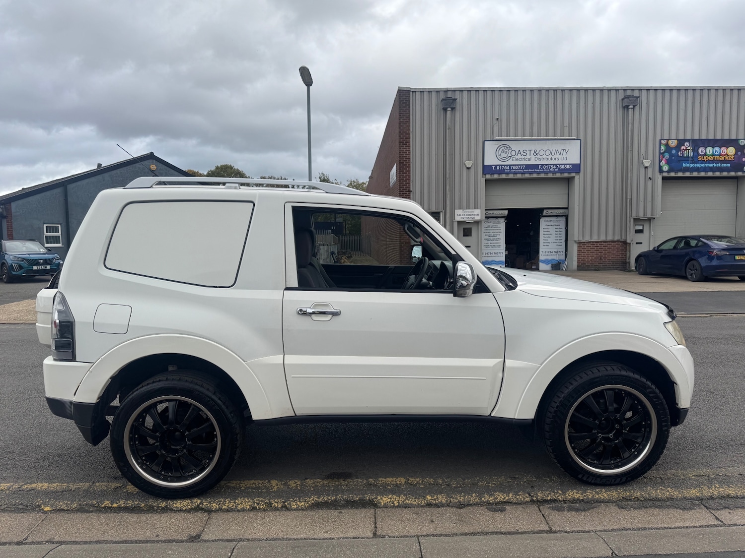 Used Mitsubishi Shogun 2008 for sale - 76331119: Photo 4
