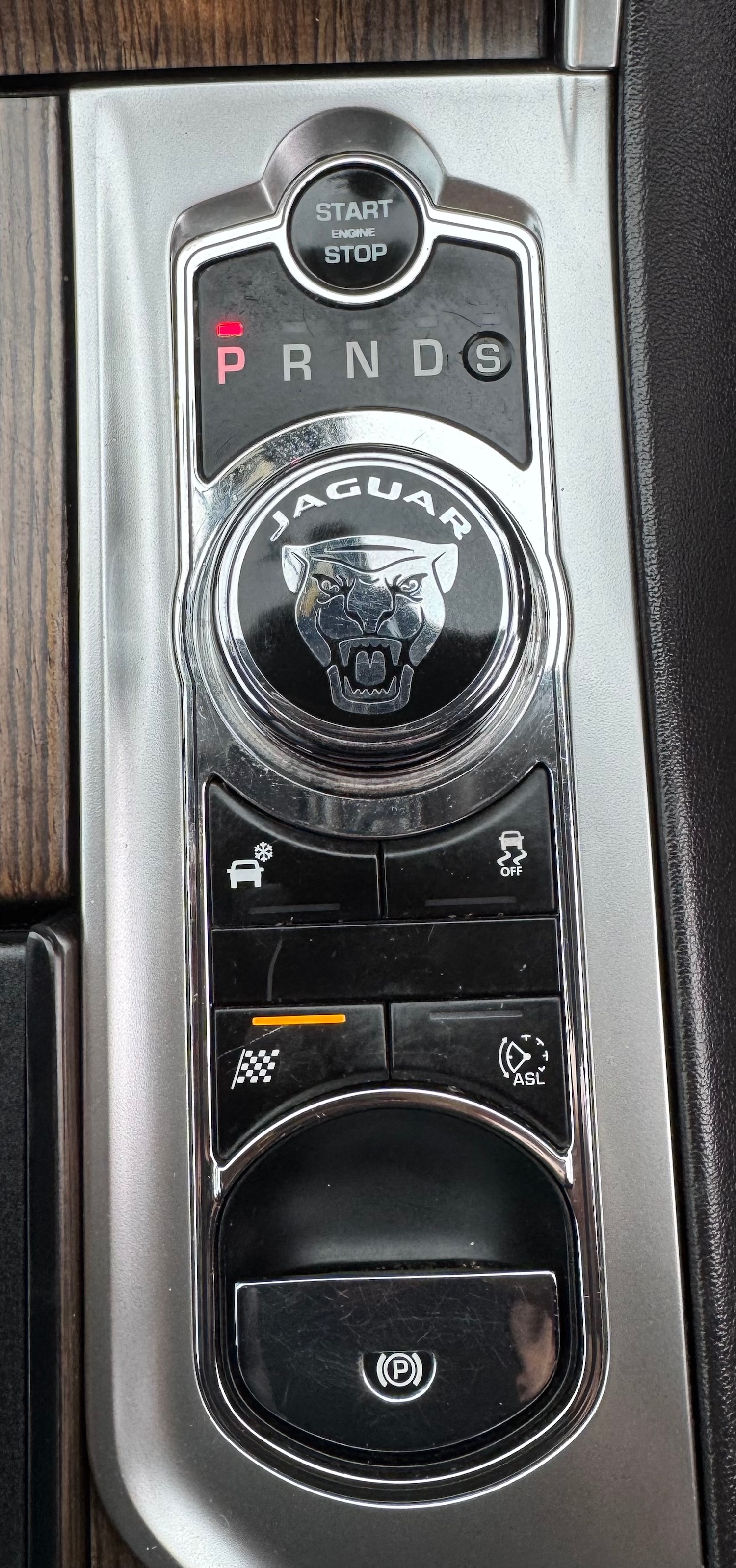 Used Jaguar XF 2013 for sale - 76817952: Photo 18