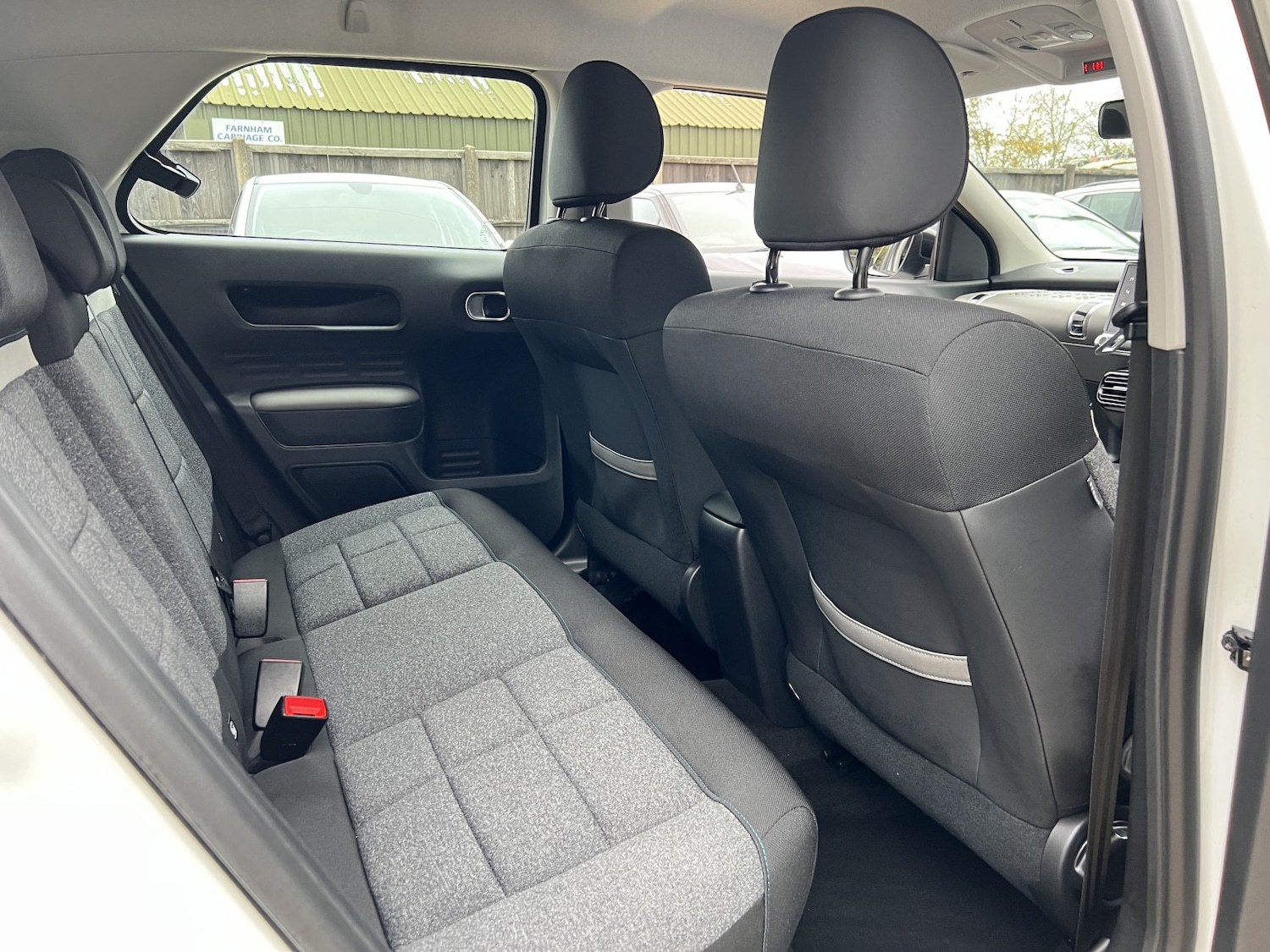 Used Citroen C4 Cactus 2018 for sale - 76483037: Photo 10