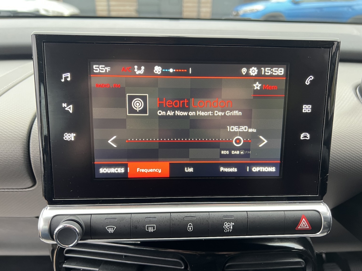 Used Citroen C4 Cactus 2018 for sale - 76483037: Photo 8