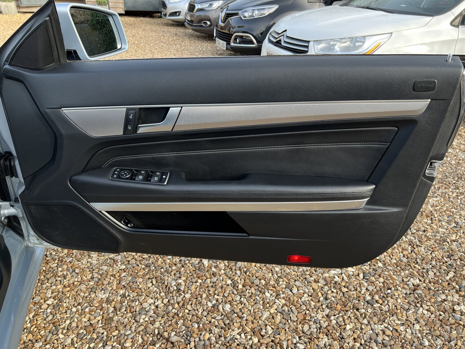 Used Mercedes-Benz E Class 2014 for sale - 77766436: Photo 27