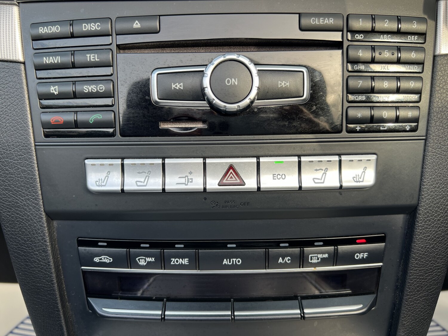 Used Mercedes-Benz E Class 2014 for sale - 77766436: Photo 29