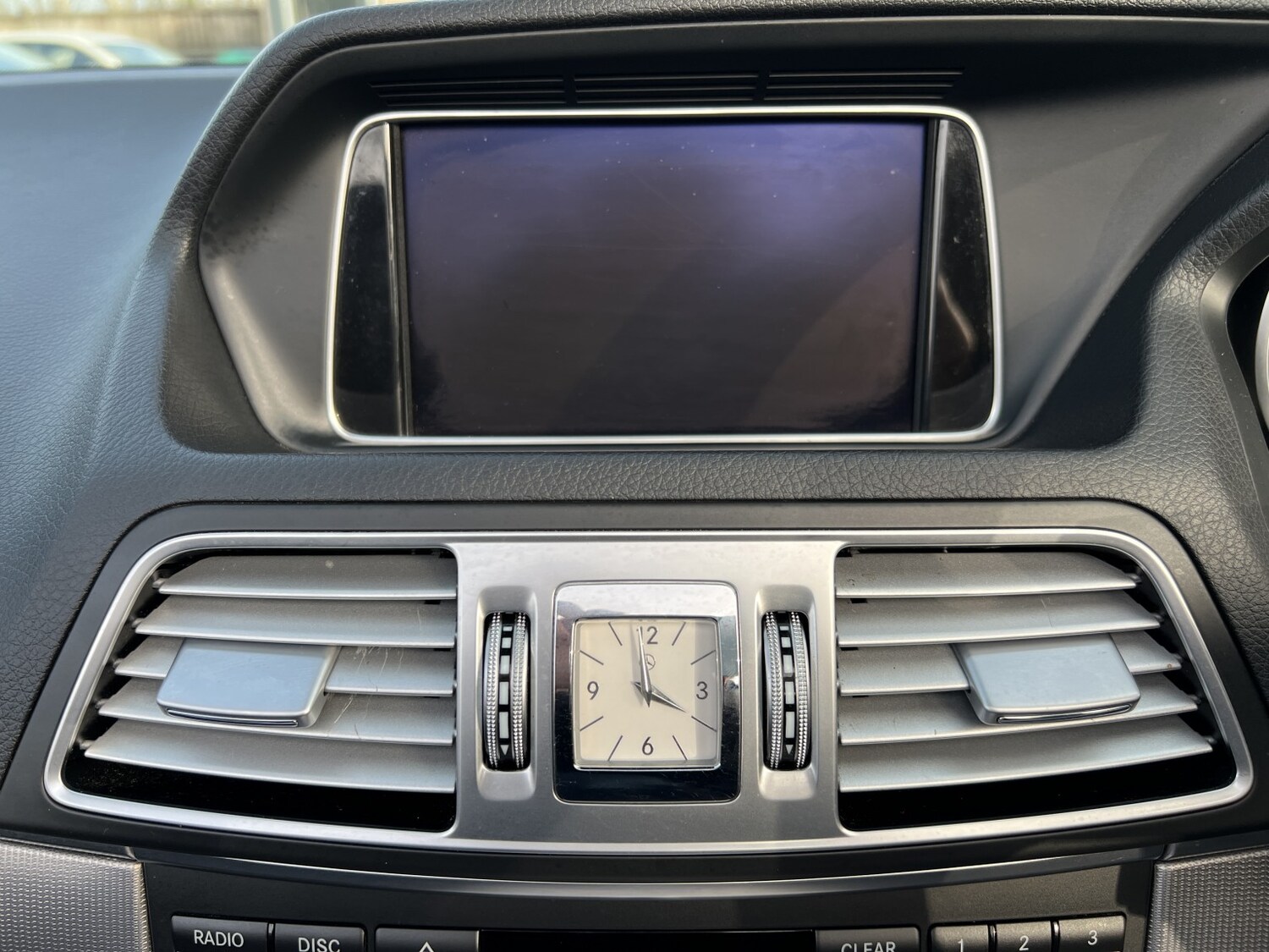 Used Mercedes-Benz E Class 2014 for sale - 77766436: Photo 32