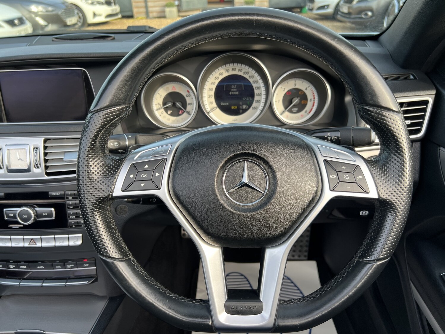 Used Mercedes-Benz E Class 2014 for sale - 77766436: Photo 33
