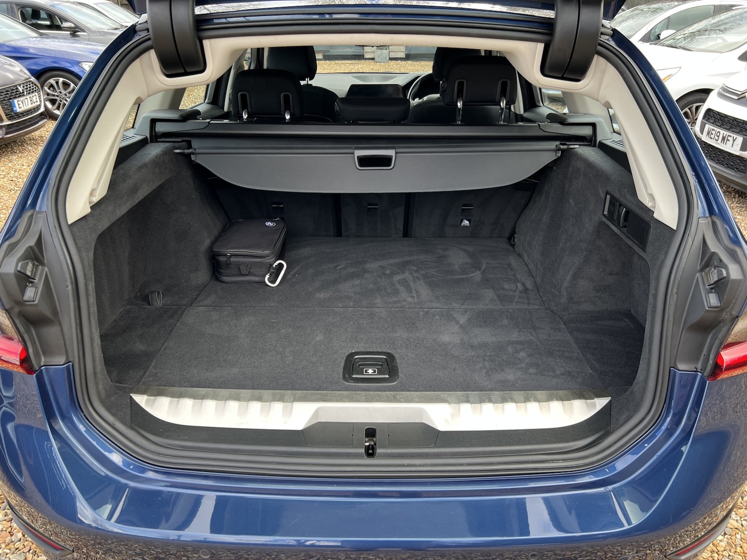 Used BMW 3 Series 2021 for sale - 77264508: Photo 11