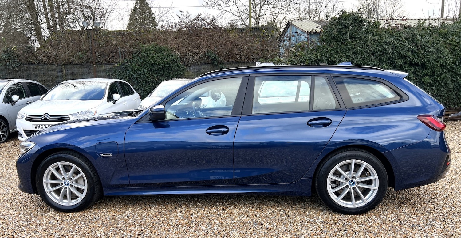 Used BMW 3 Series 2021 for sale - 77264508: Photo 3