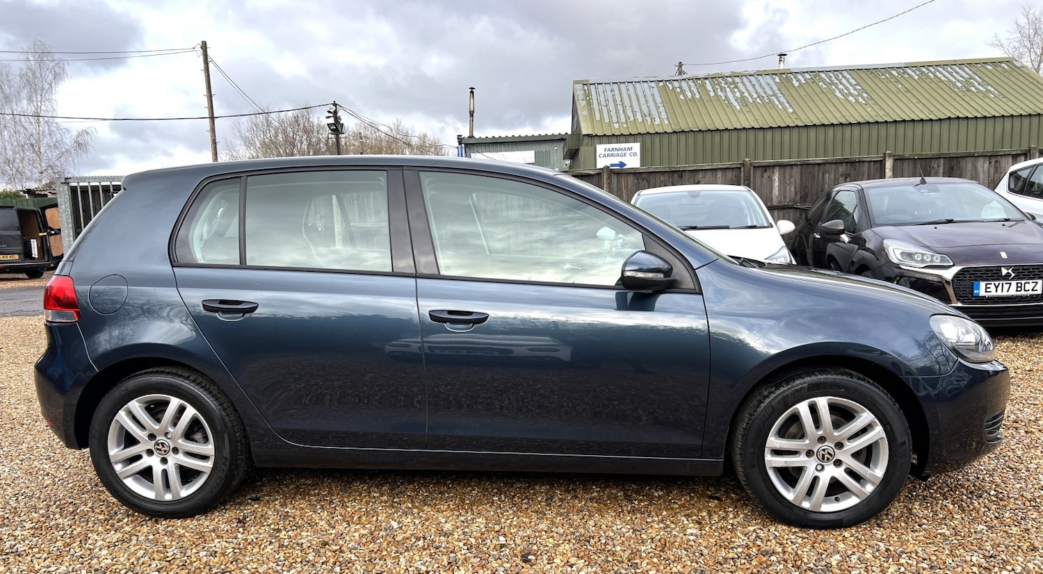 Used Volkswagen Golf 2010 for sale - 77028026: Photo 4